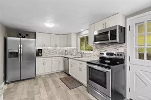 111 W Bruceton Rd, Pittsburgh, PA 15236 - Photo 16