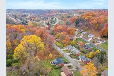 111 W Bruceton Rd, Pittsburgh, PA 15236 - Photo 46