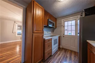 524 Wildwood Ave, New Castle, PA 16105 - Photo 10