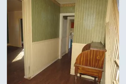 20 Beech St, Leetsdale, PA 15003 - Photo 6