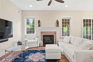 3290 Long Meadow Dr, Hampton, PA 15101 - Photo 10