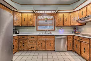 423 E Pittsburgh St, Greensburg, PA 15601 - Photo 16