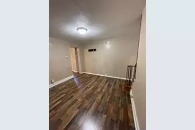 8 Center St, Harrison Township, PA 15065 - Photo 6