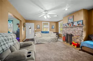 10 Jacquette Pl, Uniontown, PA 15401 - Photo 2