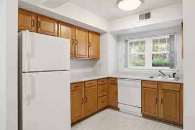 137 Freeland St, Pittsburgh, PA 15210 - Photo 14