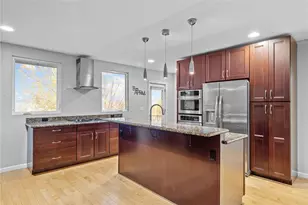 2619 Stromberg St, Pittsburgh, PA 15203 - Photo 6