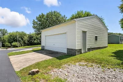 401 Grandview Ave, Union Township, PA 16101 - Photo 10