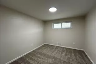 389 Rural Valley Rd, Buffalo Township, PA 15323 - Photo 22