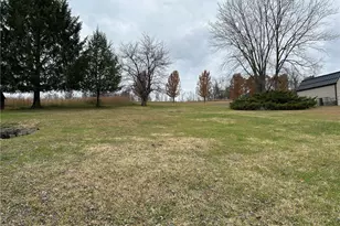 389 Rural Valley Rd, Buffalo Township, PA 15323 - Photo 4