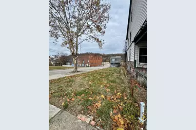 181 Schoonmaker Ave, Monessen, PA 15062 - Photo 2