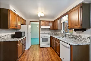 3928 Murry Highlands Cir, Murrysville, PA 15668 - Photo 10