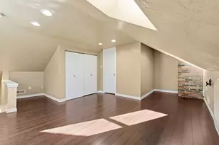 3220 Mary St, Pittsburgh, PA 15203 - Photo 32