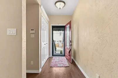 3220 Mary Street, Pittsburgh, PA 15203 - Photo 2