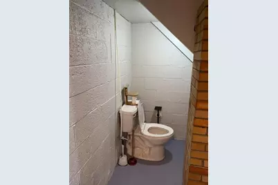 960 2nd St, Baden, PA 15005 - Photo 24