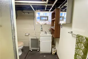 995 Forsythe Rd, Carnegie, PA 15106 - Photo 32