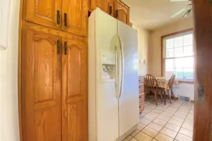 995 Forsythe Rd, Carnegie, PA 15106 - Photo 14