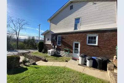 995 Forsythe Rd, Carnegie, PA 15106 - Photo 4