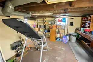 995 Forsythe Rd, Carnegie, PA 15106 - Photo 34