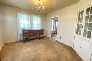 995 Forsythe Rd, Carnegie, PA 15106 - Photo 16