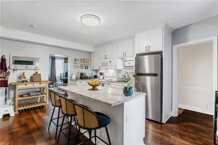 2709 Larkins Wy, Pittsburgh, PA 15203 - Photo 4