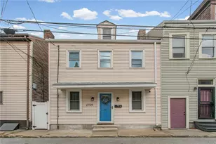 2709 Larkins Wy, Pittsburgh, PA 15203 - Photo 1