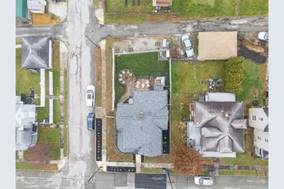 27 S 5th St, Youngwood, PA 15697 - Photo 32