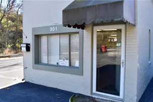 301 Old Washington Pike, Scott Township, PA 15106 - Photo 6