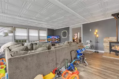 125 Oakville Rd, Chippewa Township, PA 15010 - Photo 8