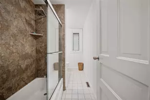 5745 Kentucky Ave, Pittsburgh, PA 15232 - Photo 24