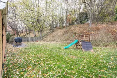 26 Edinburg Drive, Pittsburgh, PA 15235 - Photo 28