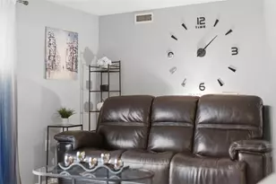 9113 James Ct, Hopewell Township, PA 15001 - Photo 8