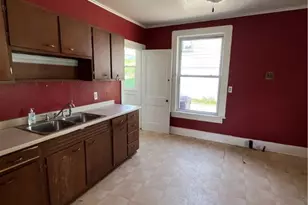 1109 Mccomb Ln, Pittsburgh, PA 15239 - Photo 8