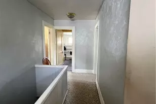 1109 Mccomb Ln, Pittsburgh, PA 15239 - Photo 22