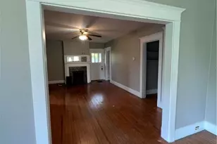 1109 Mccomb Ln, Pittsburgh, PA 15239 - Photo 10