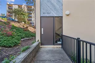 2034 Swallow Hill Rd, Scott Township, PA 15220 - Photo 2