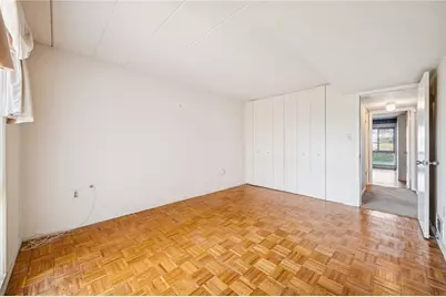 2034 Swallow Hill Rd #306, Scott Township, PA 15220 - Photo 20