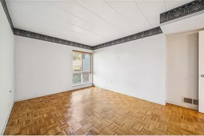 2034 Swallow Hill Rd #306, Scott Township, PA 15220 - Photo 22