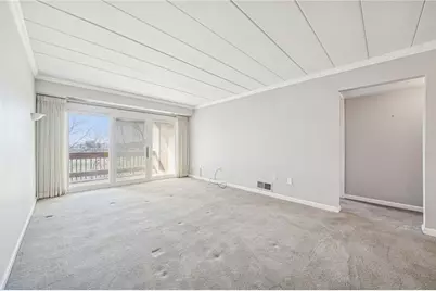 2034 Swallow Hill Rd #306, Scott Township, PA 15220 - Photo 6