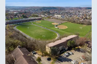 2034 Swallow Hill Rd #306, Scott Township, PA 15220 - Photo 28