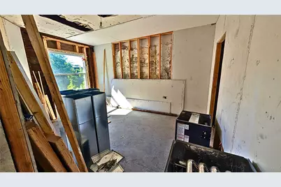 3021-3023 Zephyr Ave, Pittsburgh, PA 15204 - Photo 12