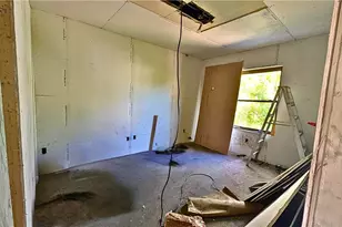 3021-3023 Zephyr Ave, Pittsburgh, PA 15204 - Photo 14