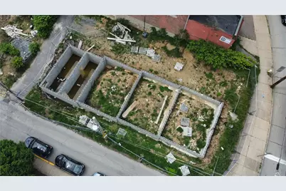 10 Alpine Ave, Pittsburgh, PA 15212 - Photo 1