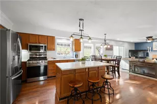 210 Timberlake Dr, Peters Township, PA 15367 - Photo 8