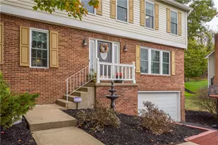 210 Timberlake Dr, Peters Township, PA 15367 - Photo 4