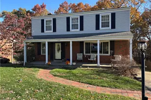 129 Wyngate Rd, Coraopolis, PA 15108 - Photo 1