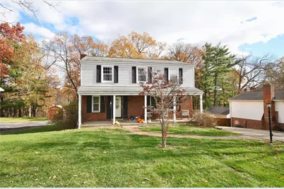 129 Wyngate Rd., Moon/Crescent Twp, PA 15108 - Photo 2