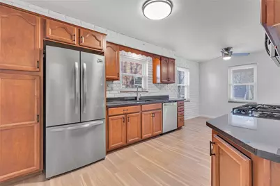 1526 Elgin St, Aliquippa, PA 15001 - Photo 4