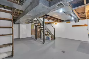 1526 Elgin St, Aliquippa, PA 15001 - Photo 18