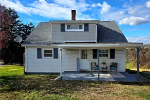 84 Crossridge Rd, Fallowfield, PA 15022 - Photo 4