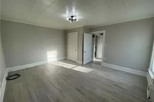 405 Sumner Ave, New Castle, PA 16105 - Photo 2